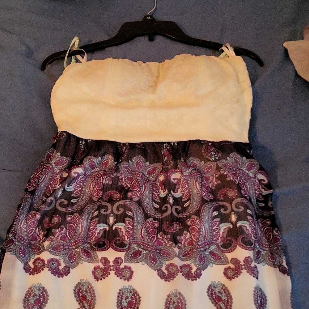 Junior/Women's Dress